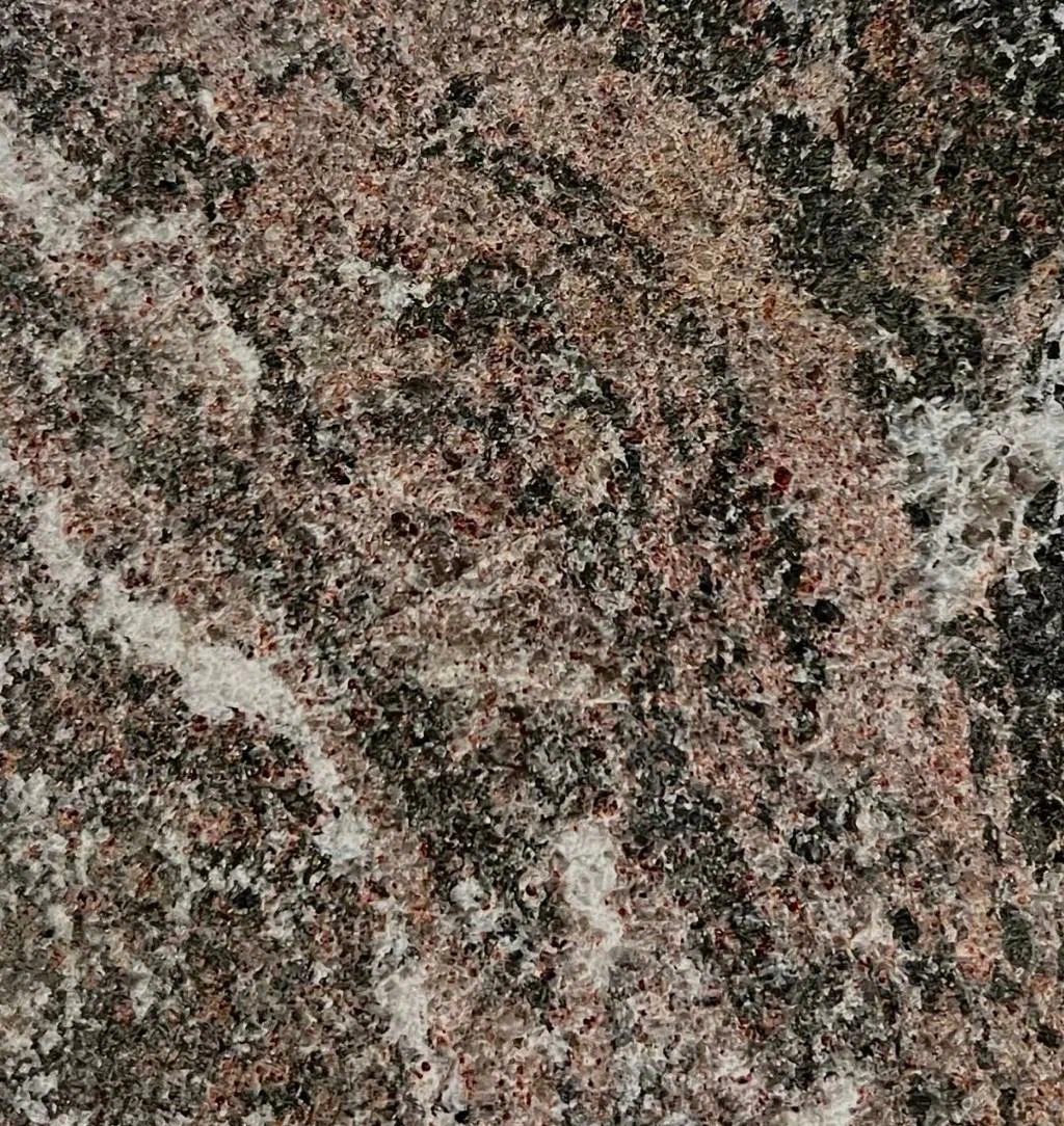 БРУСЧАТКА АМФИБОЛИТ